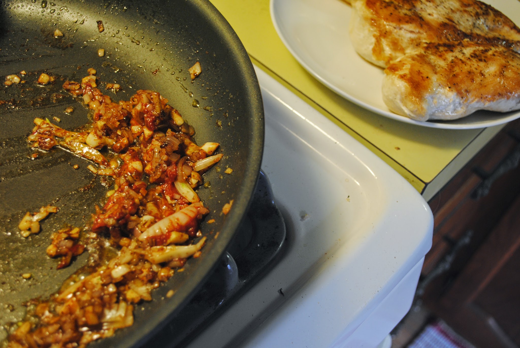 braised chicken with tomato and honey — image 6