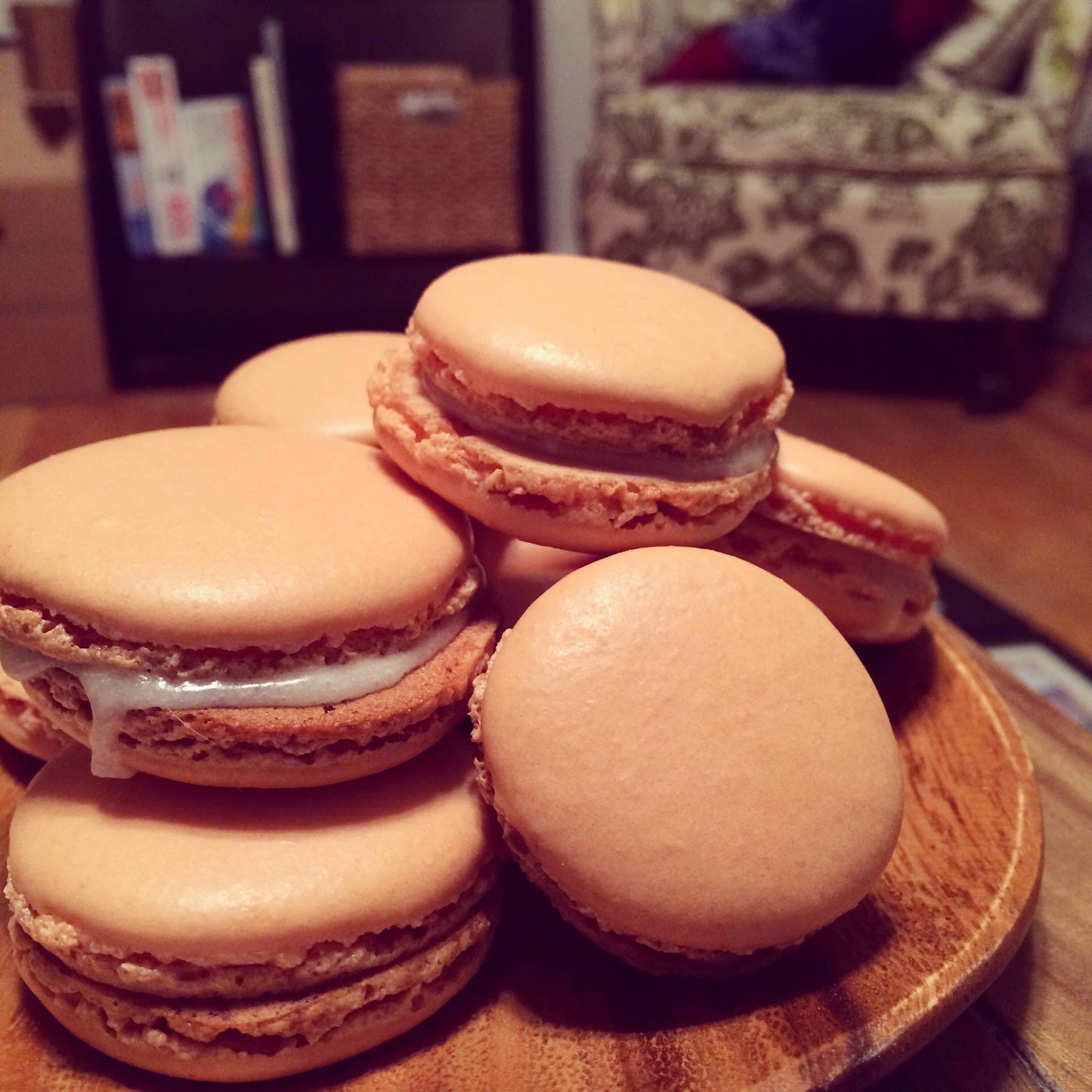 raspberry macarons with coconut filling
