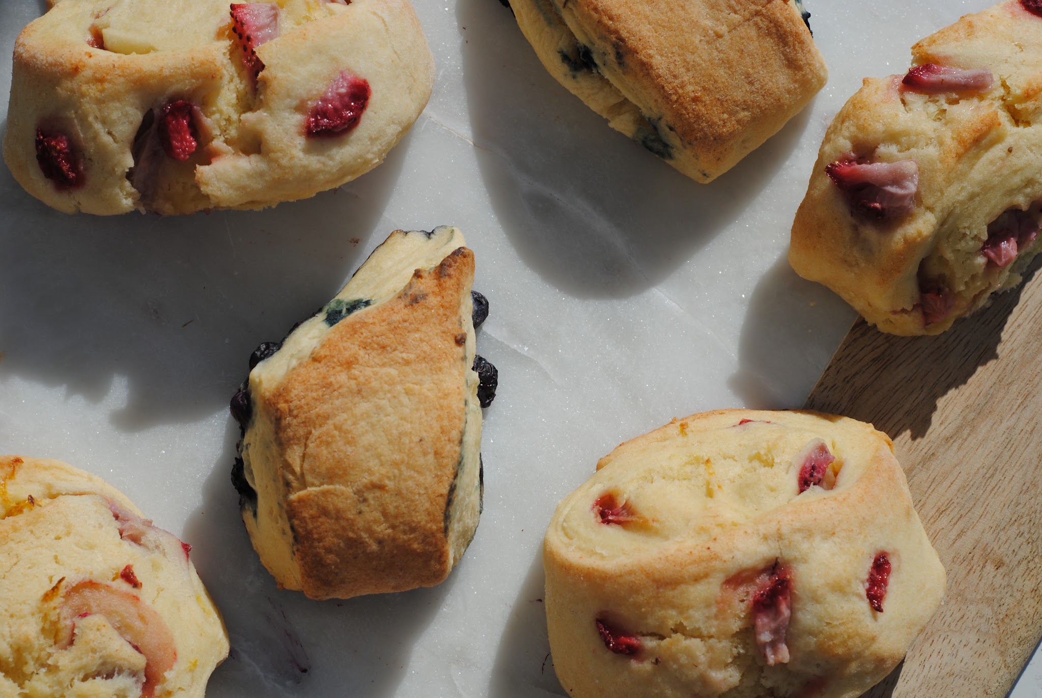 strawberry and blueberry ricotta lemon scones — image 2