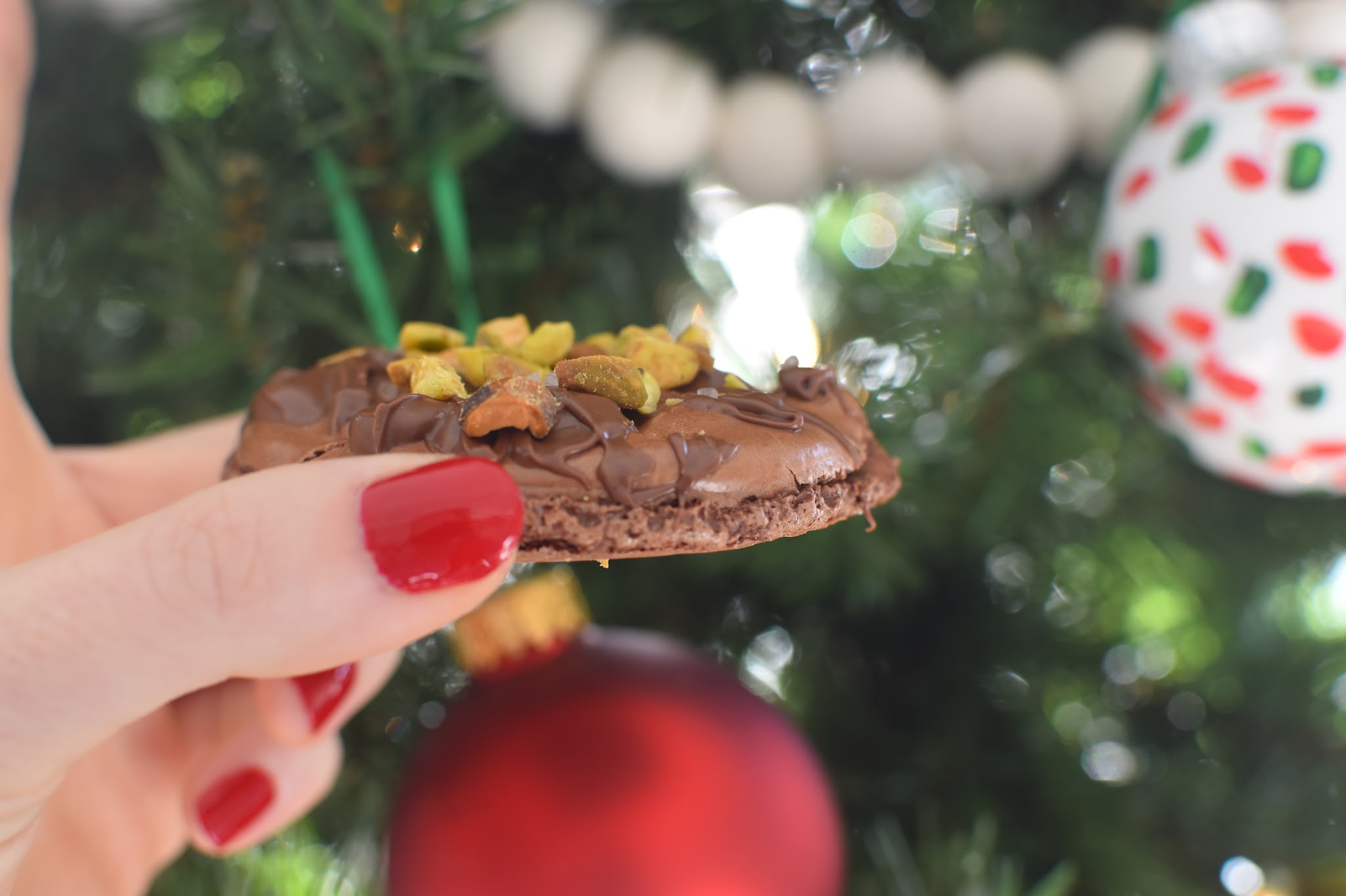 chocolate pistachio cookies — image 4