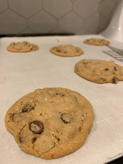 amazing chocolate chip cookies — image 1